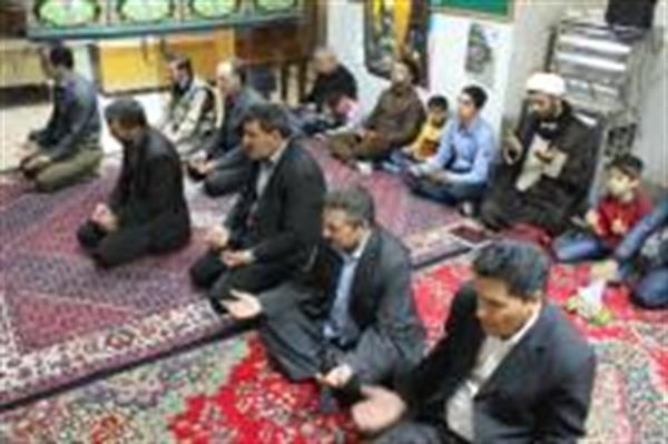 برپایی مراسم زیارت عاشورا در مرکز آموزشی درمانی امام خمینی(ره) کرمانشاه