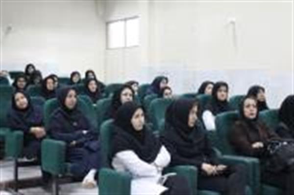 برگزاری کارگاه احکام پزشکی ویژه بانوان در مرکز آموزشی درمانی امام خمینی(ره) کرمانشاه