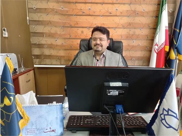 تقویت زیرساخت‌های فرهنگی بیمارستان امام خمینی(ره) کرمانشاه در آستانه ماه مبارک رمضان با اهدای ۱۹ تخته سجاده